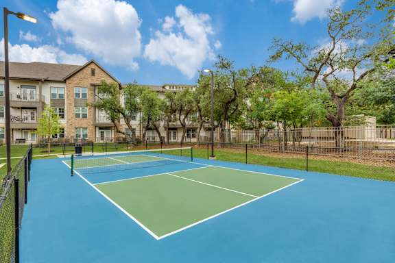 Pickleball court at our luxury North Austin apartments.