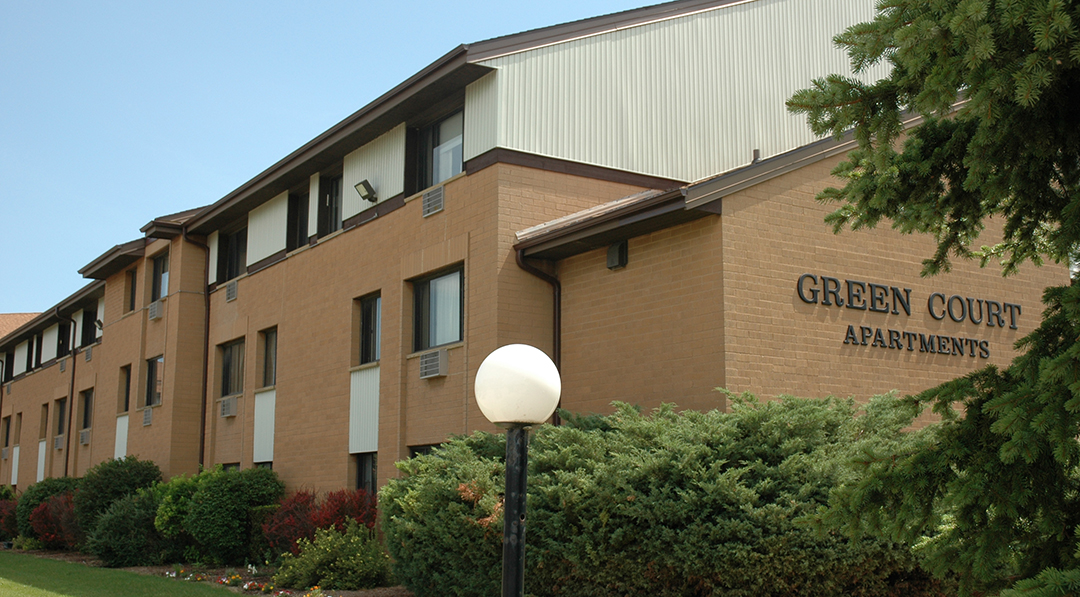 Green Court Apartments photo
