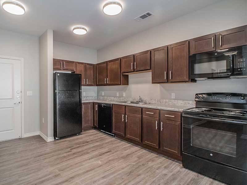 Forestwood Apartment Homes kitchen