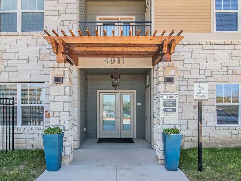 Forestwood Apartment Homes leasing office exterior