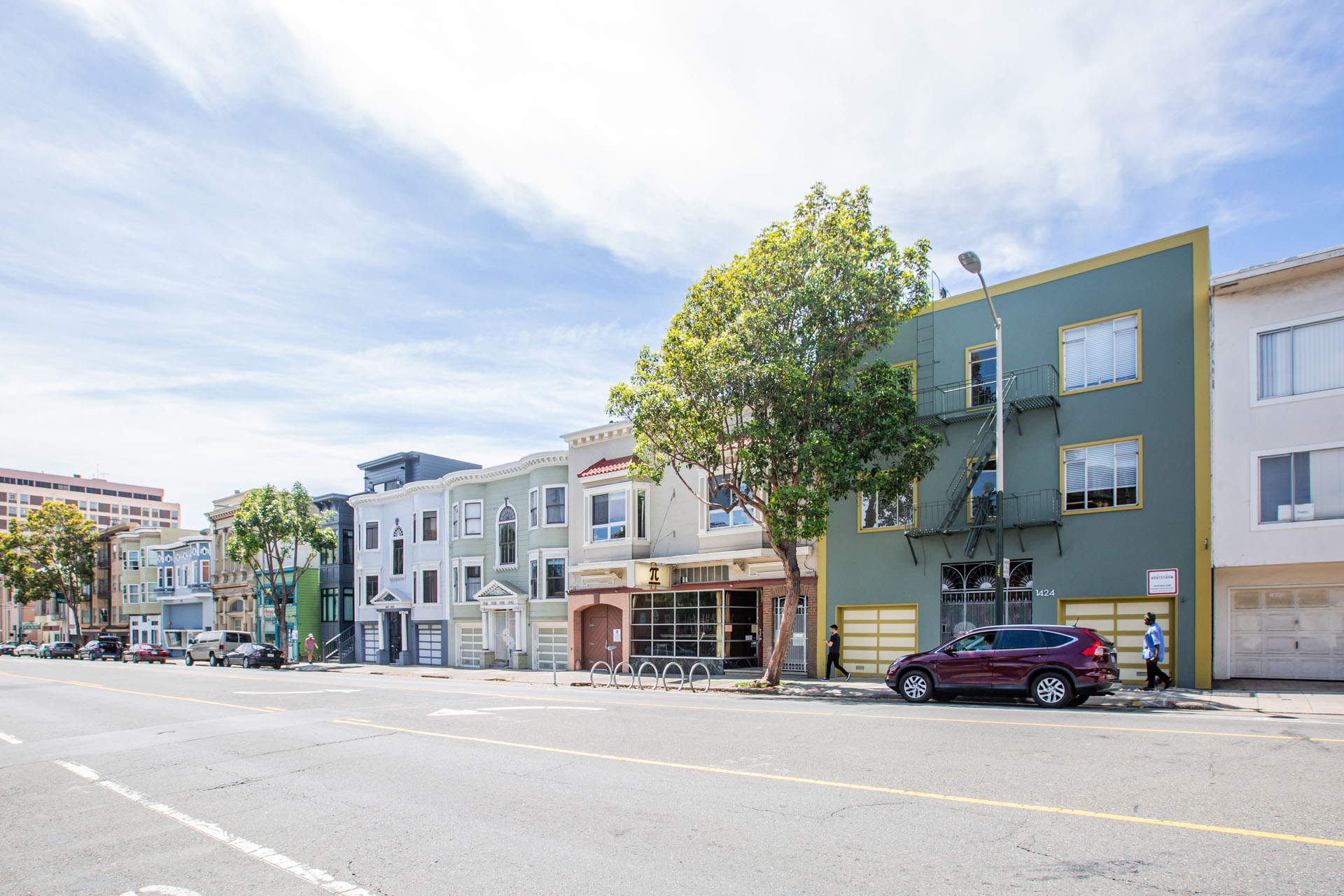 1424 Valencia Building Photo 3