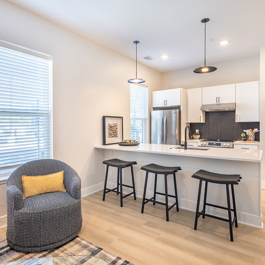 https://www.liveprospectflats.com/wp-content/uploads/2025/09/Fishbeck-Moxie-Prospect-Flats-JUL2025-7-001_square.jpg