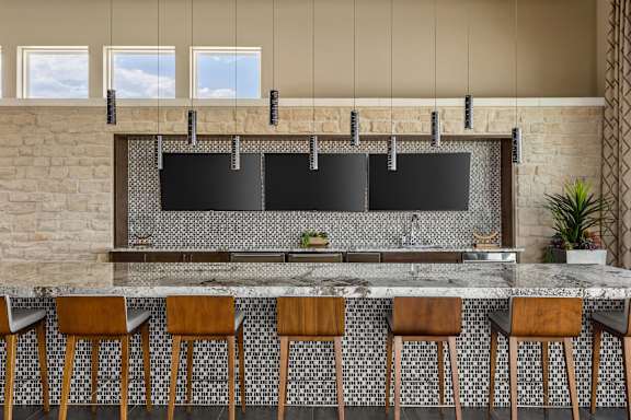 Gateway Arvada Ridge Kitchen Clubhouse Modern Clubroom with Flatscreen TV, Full Kitchen & Coffee Bar