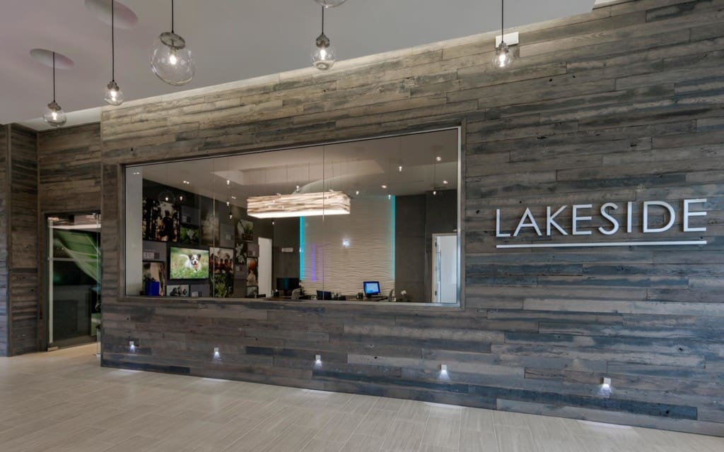 Lakeside Apartments