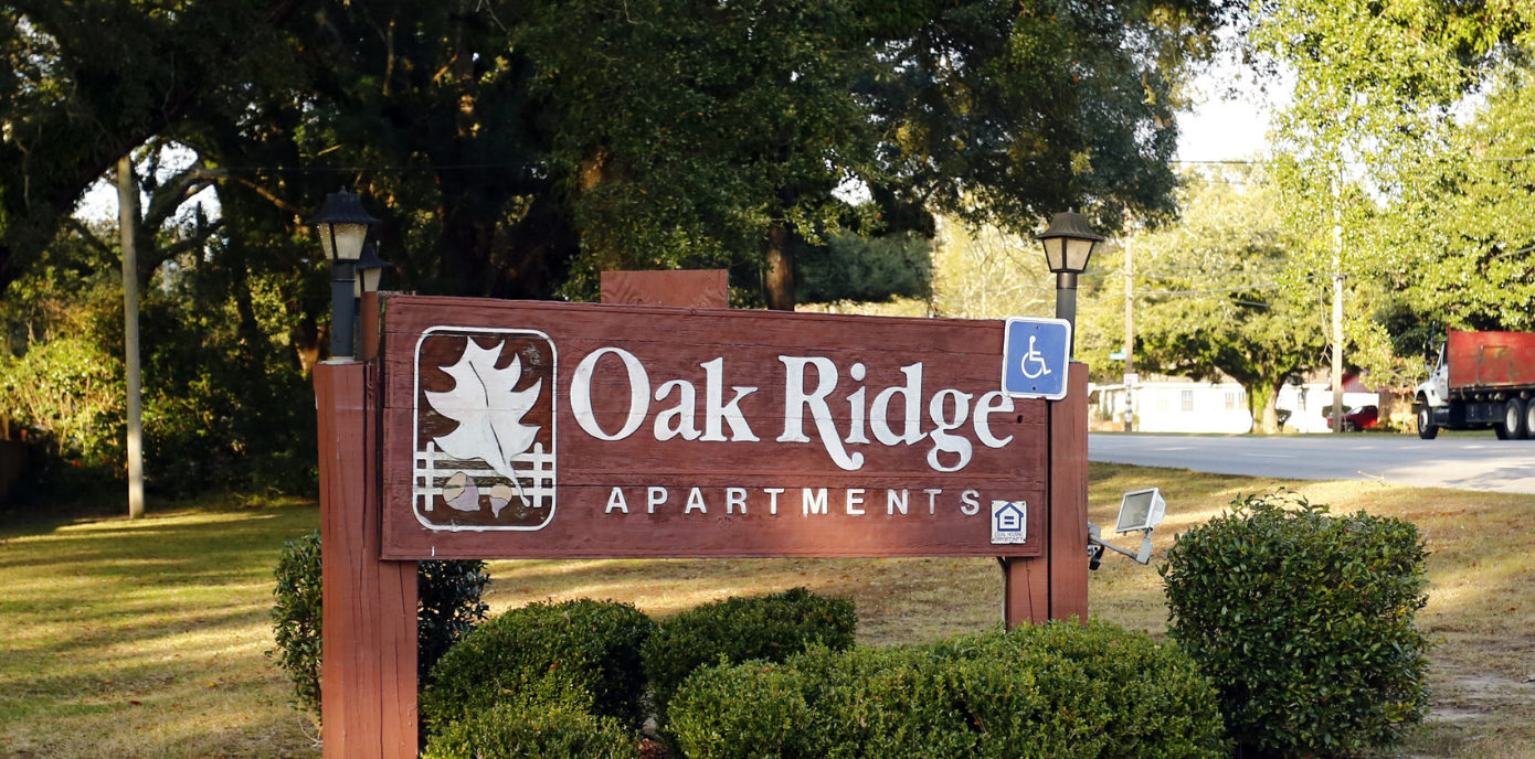 Oak Ridge Sign
