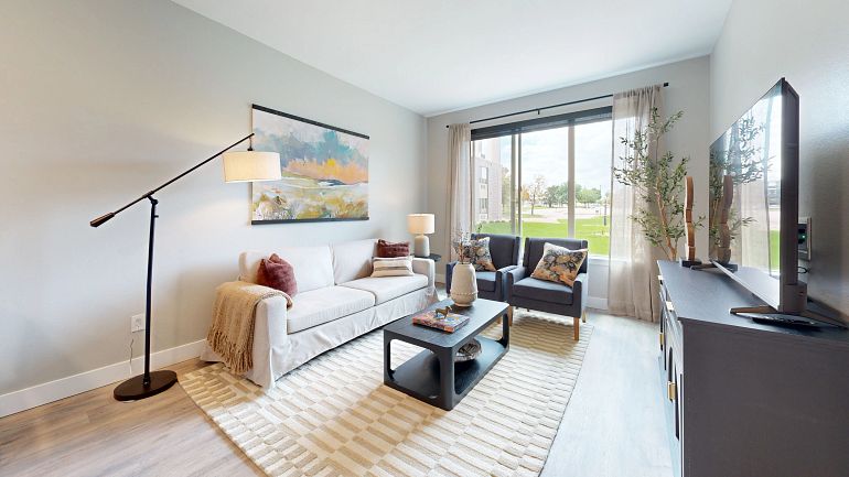 Plan 1B Virtual Tour