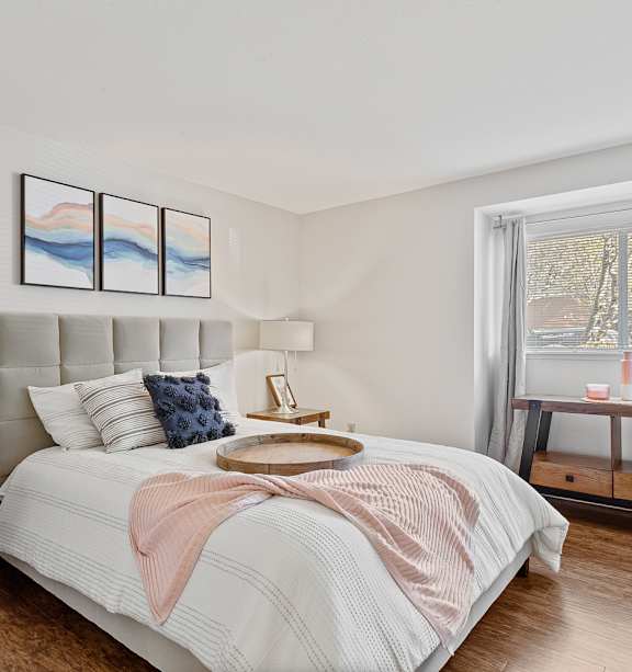 MonteVista at Murray Hill Apartments in Beaverton, OR Model Bedroom