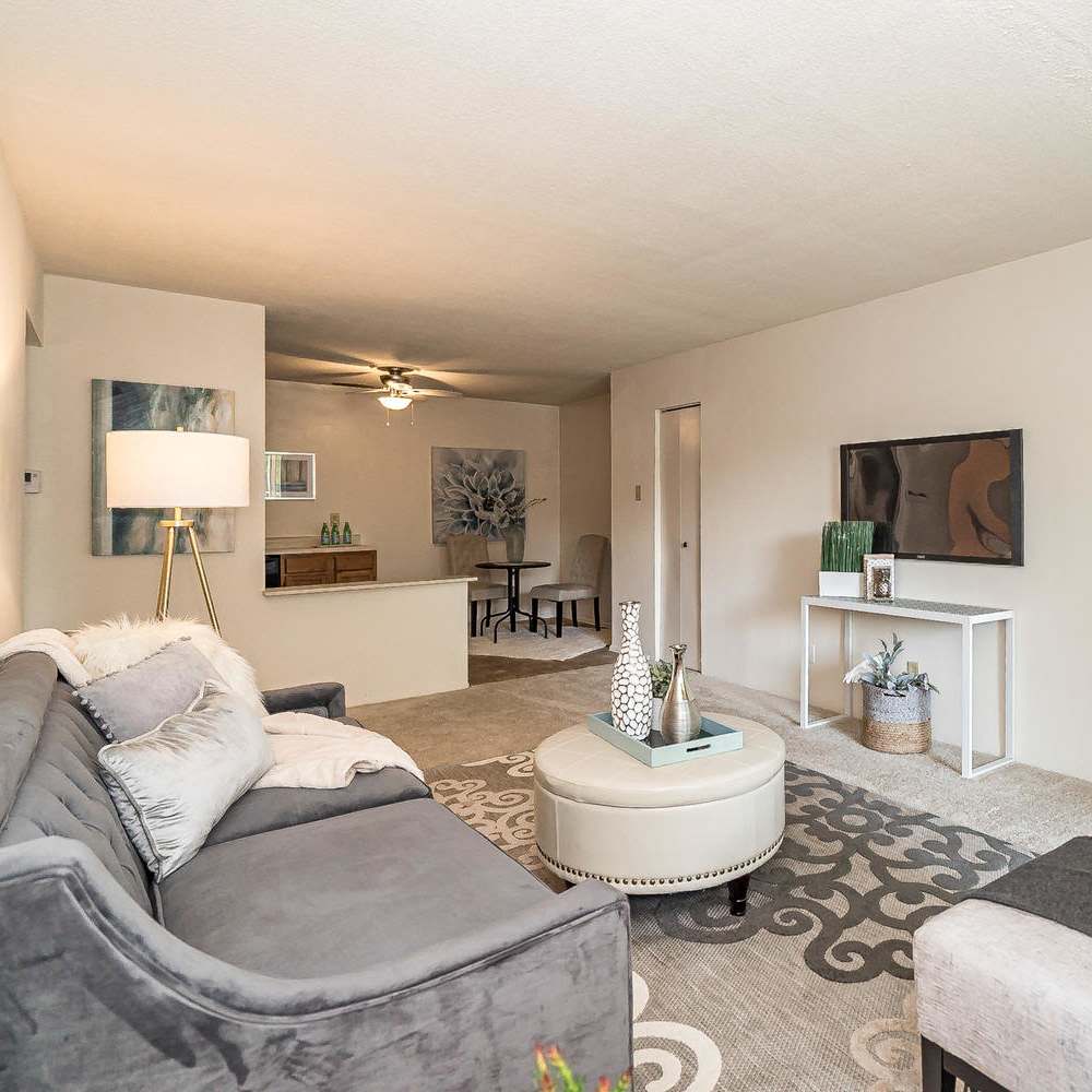 Living room at Bennington Heights in Saint Louis,Missouri