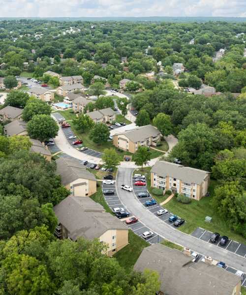 Explore neighborhood near Waterford Manors in Manchester, Missouri