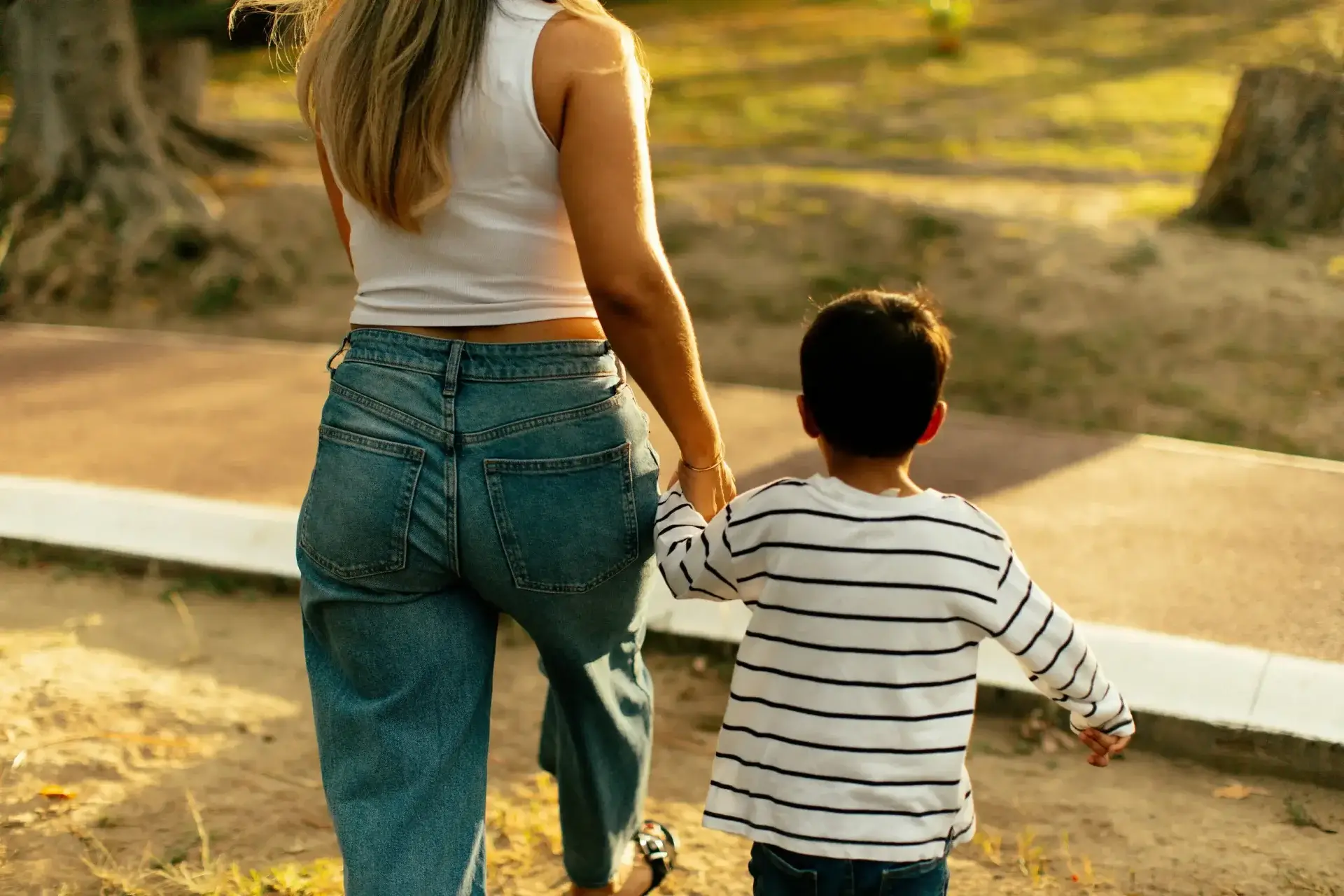frank flores oi fntm4kiu unsplash