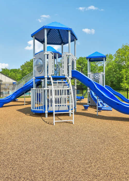 View amenities at Founders Pointe Apartments in Franklin, Indiana