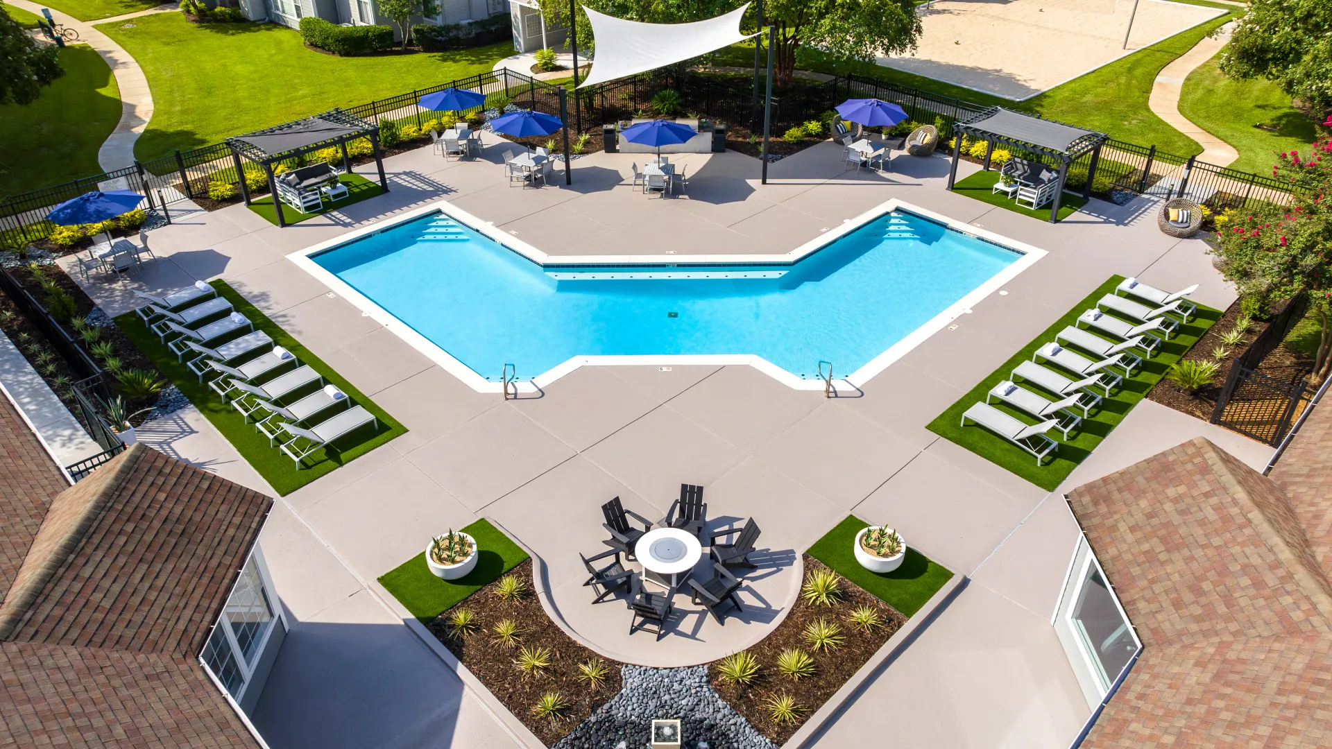 pool
