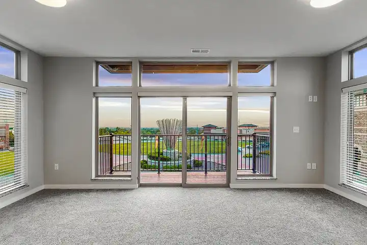 WH Flats - Lincoln, NE