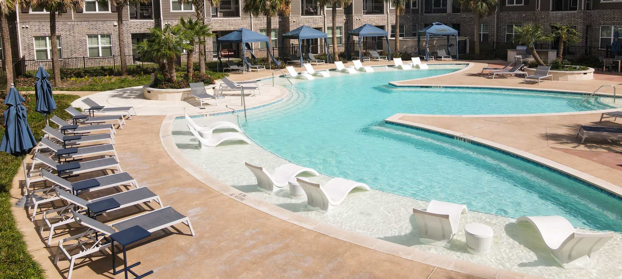 Orleans at Fannin Station apartments in Houston, Texas