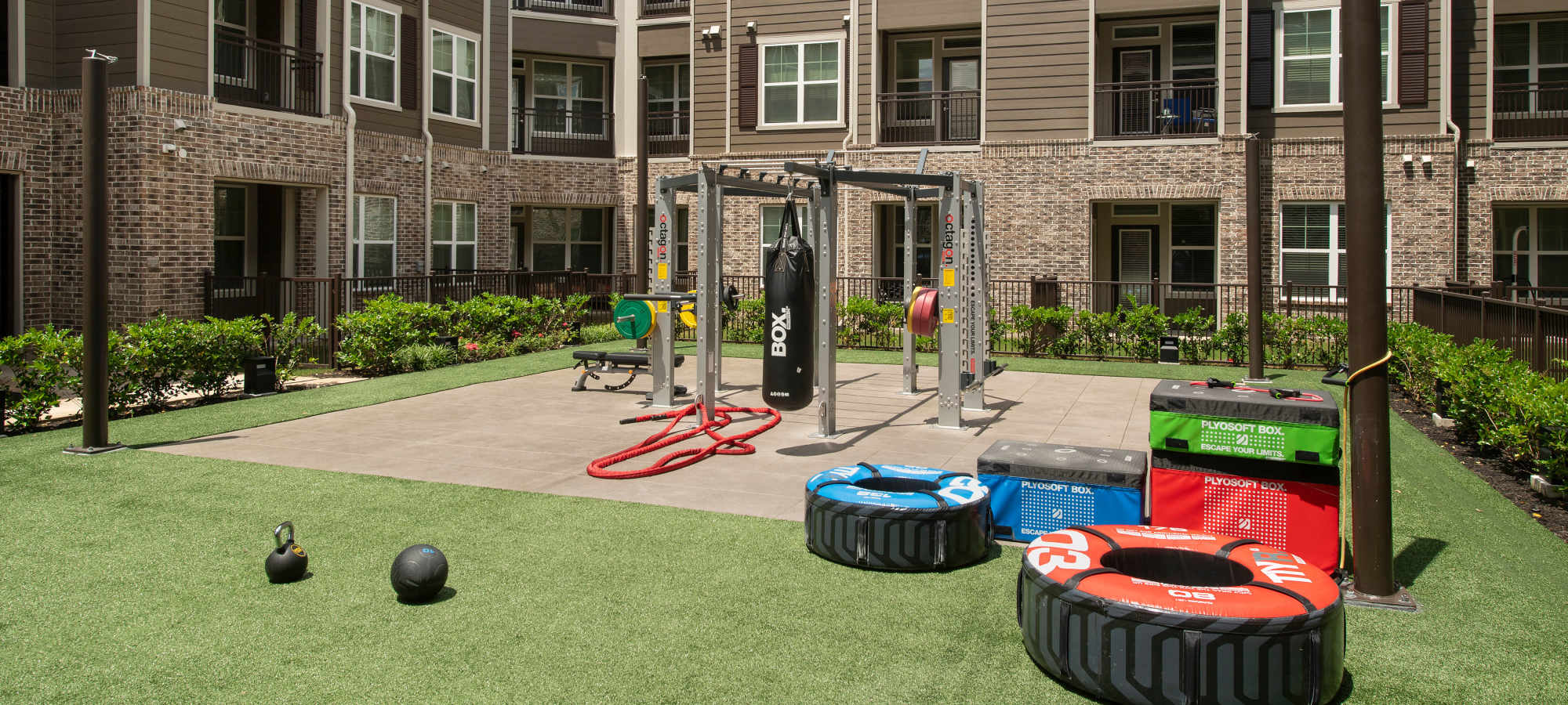 Orleans at Fannin Station offers apartments in Houston, Texas