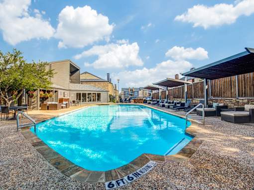 A swimming pool with a 6FT6 marking on the side.