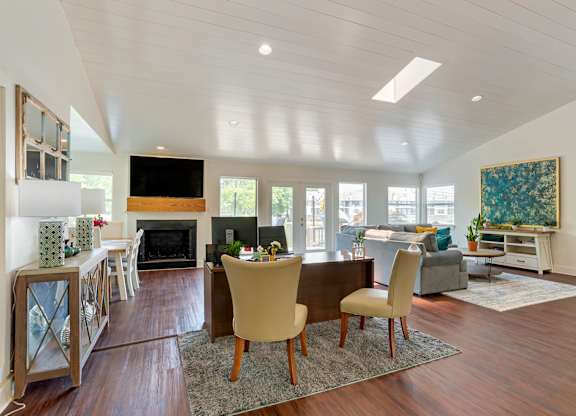 Clubhouse With Fireplace at Reflection Pointe, Flowood, Mississippi