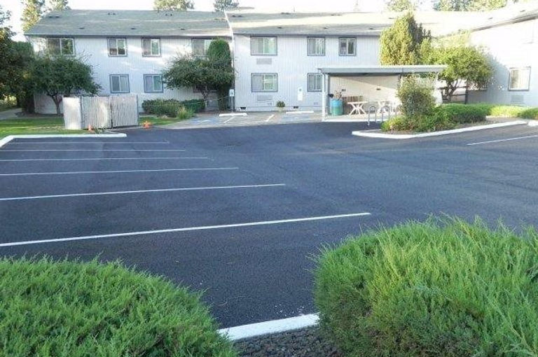 HEARTHSTONE APARTMENTS