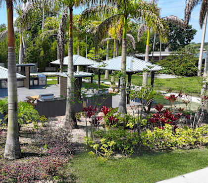 Woodlake Villas photo