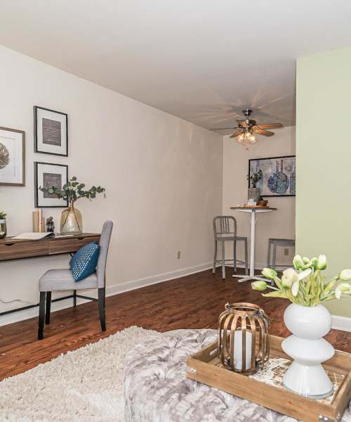 Living room at Pear Tree in Saint Ann,Missouri