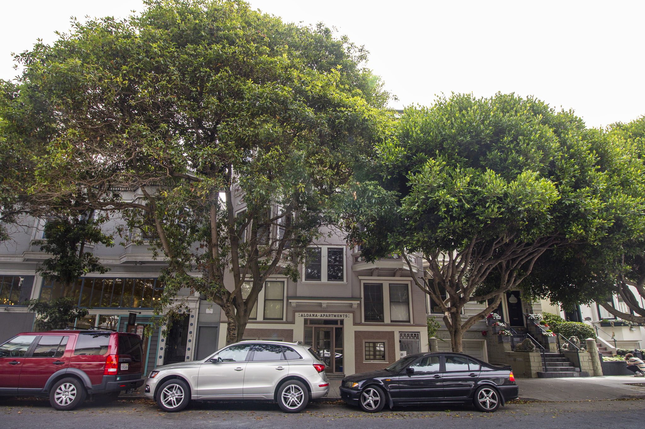2927 Sacramento Building Photo 2