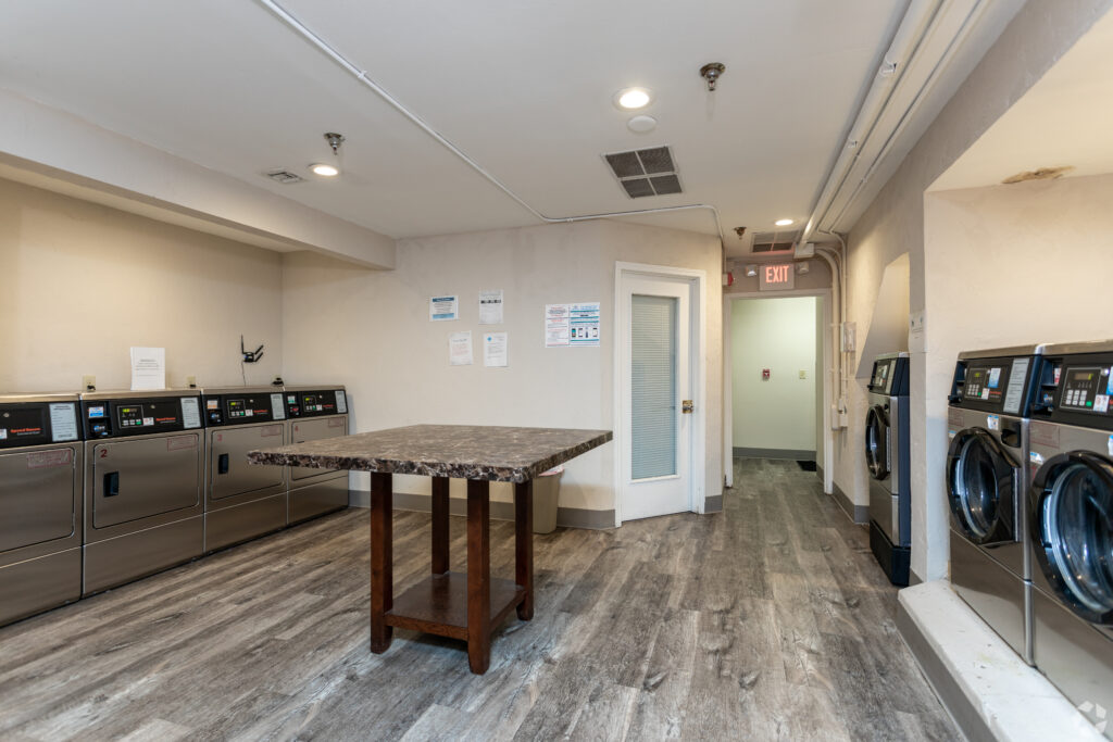 The-Glen-Luxury-Townhomes (20)