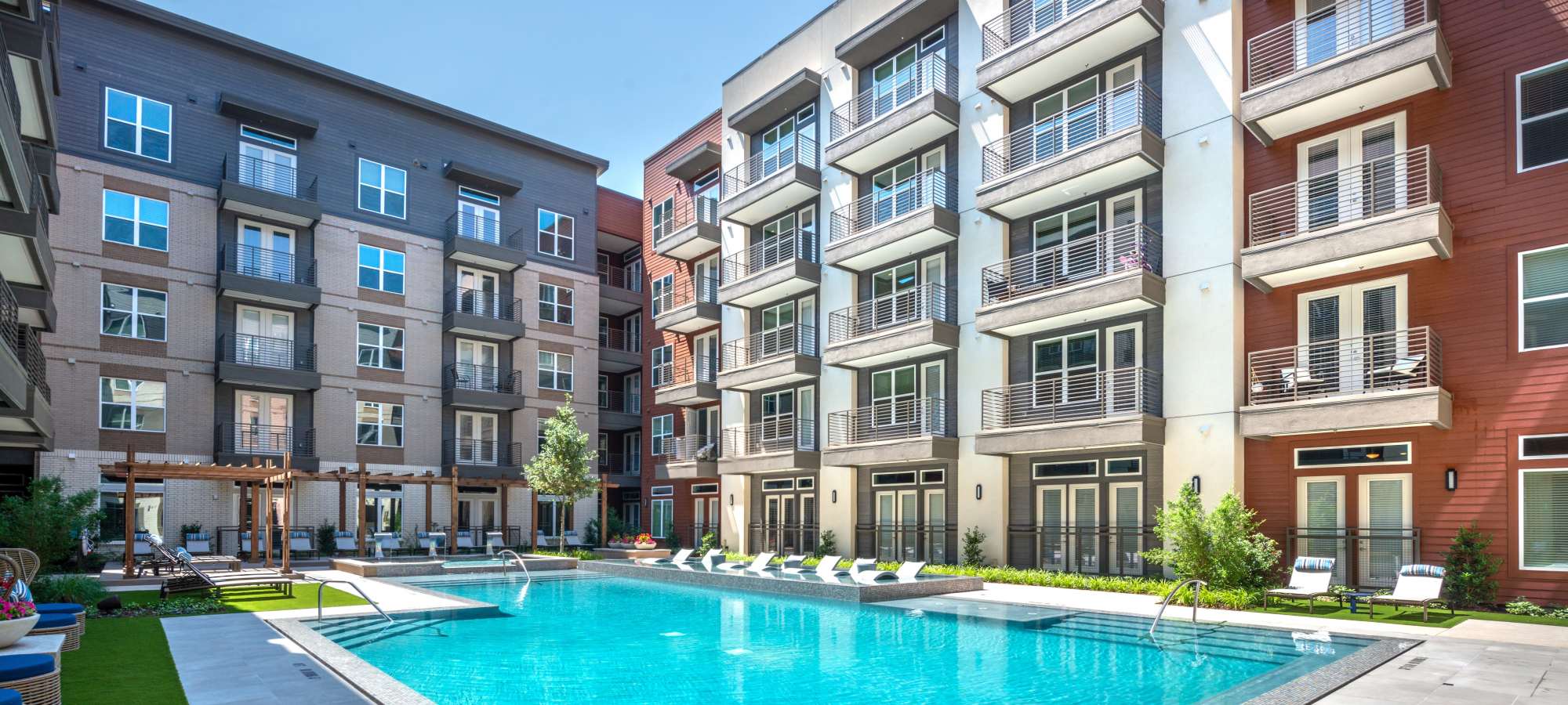 Cornell Midtown apartments in Dallas, {location_state_name}}