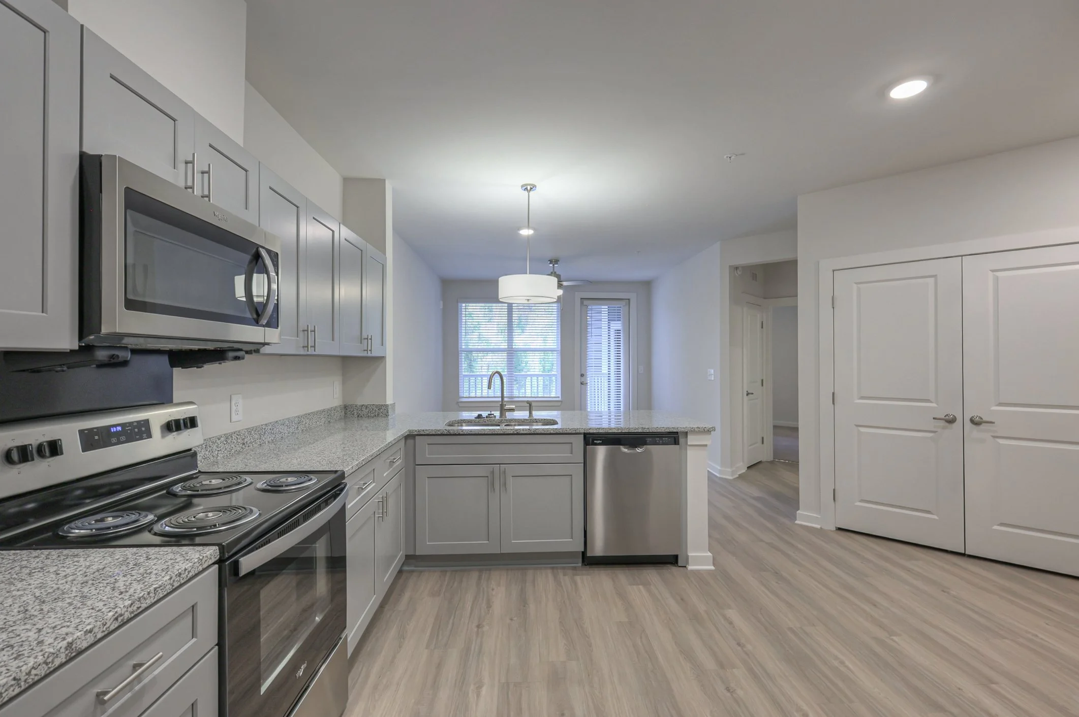 Kingspark (1_BED) (WEB) (3 of 16).jpg