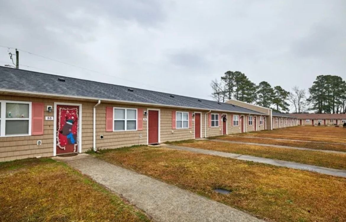 Rolling Hills Apartments photo