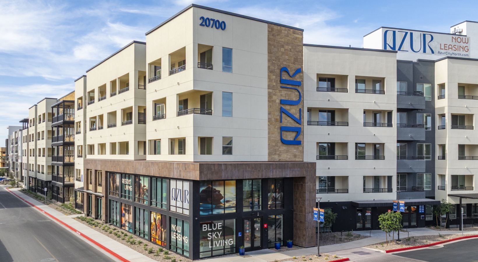 Azur Exterior