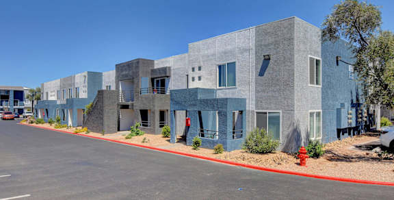 Cascade Apartments photo