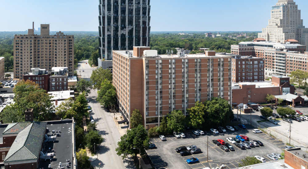 Explore the outdoors near Del Coronado Apartments in St. Louis, Missouri