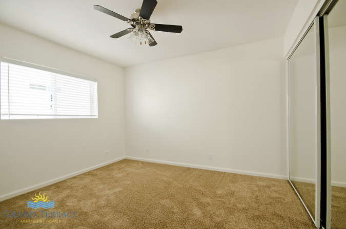 Grand Terrace Apartments