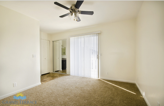 Grand Terrace Apartments
