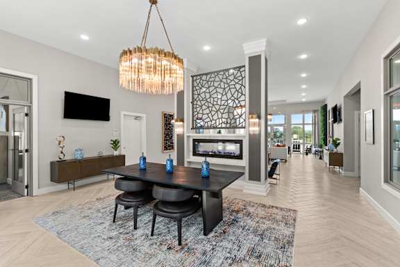 Modern dining area at Ardmore at Vance, Chattanooga, Tennessee