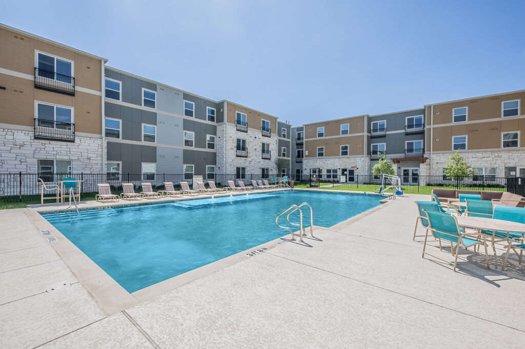 Estates at Norwood photo