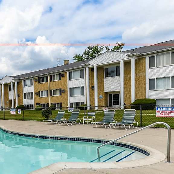 Cherry Hill Manor Apartments photo