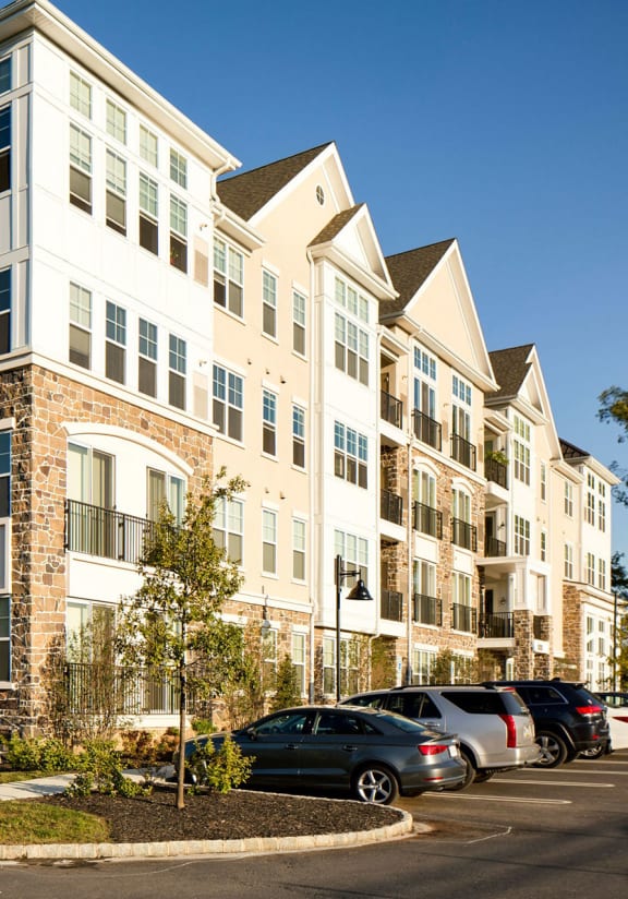 a large apartment building at Heights at Glen Mills, Glen Mills