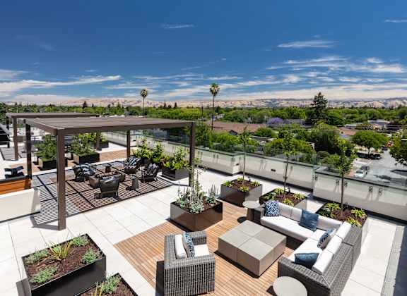 Santana Terrace photo