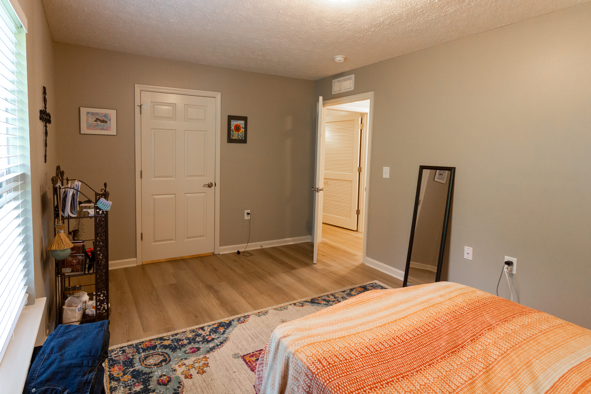 8 bedroom