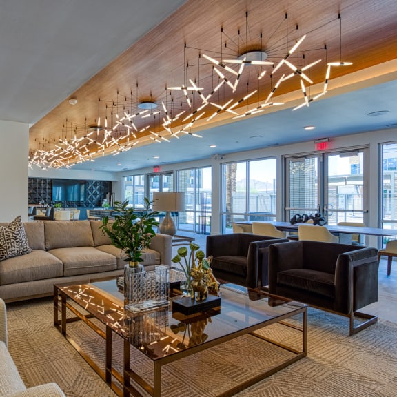 Lucent Scottsdale