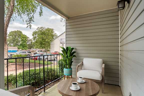 Balcony at Crosswinds Apartments in Pearl, MS
