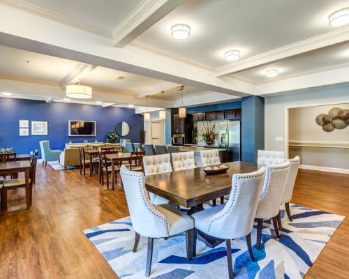 View amenities at Centra Square in Charlotte, North Carolina