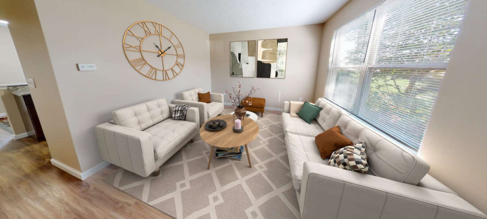 Columbus, Indiana, apartments at Fox Pointe Apartments