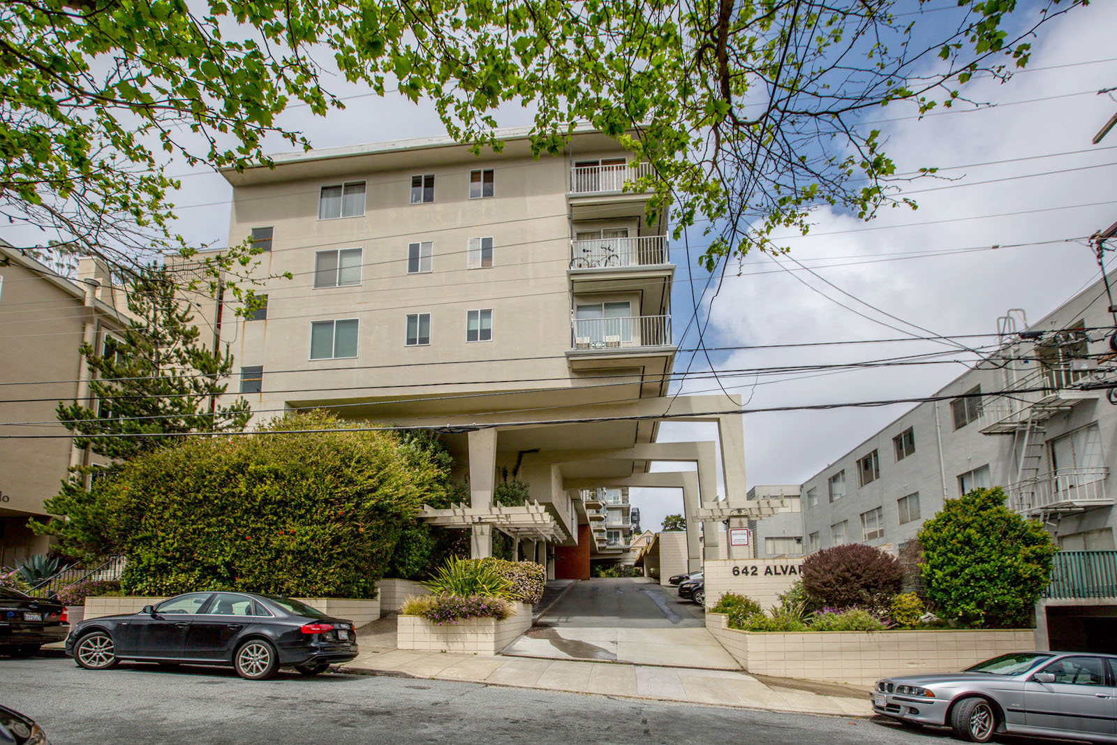 642 Alvarado Building Photo 5