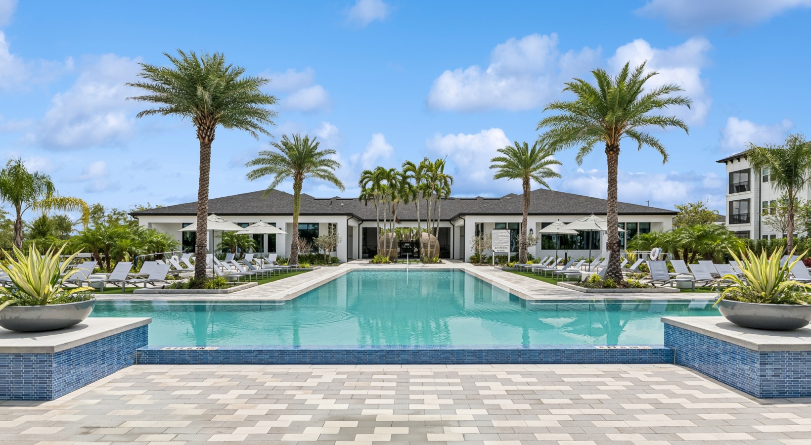 Take advantage of all Ascend Nona West has to offer