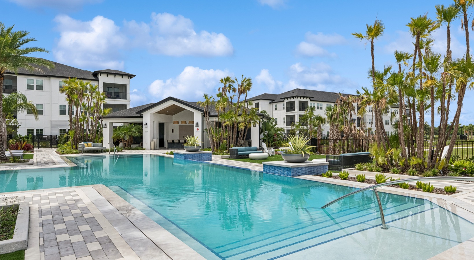 Take advantage of all Ascend Nona West has to offer