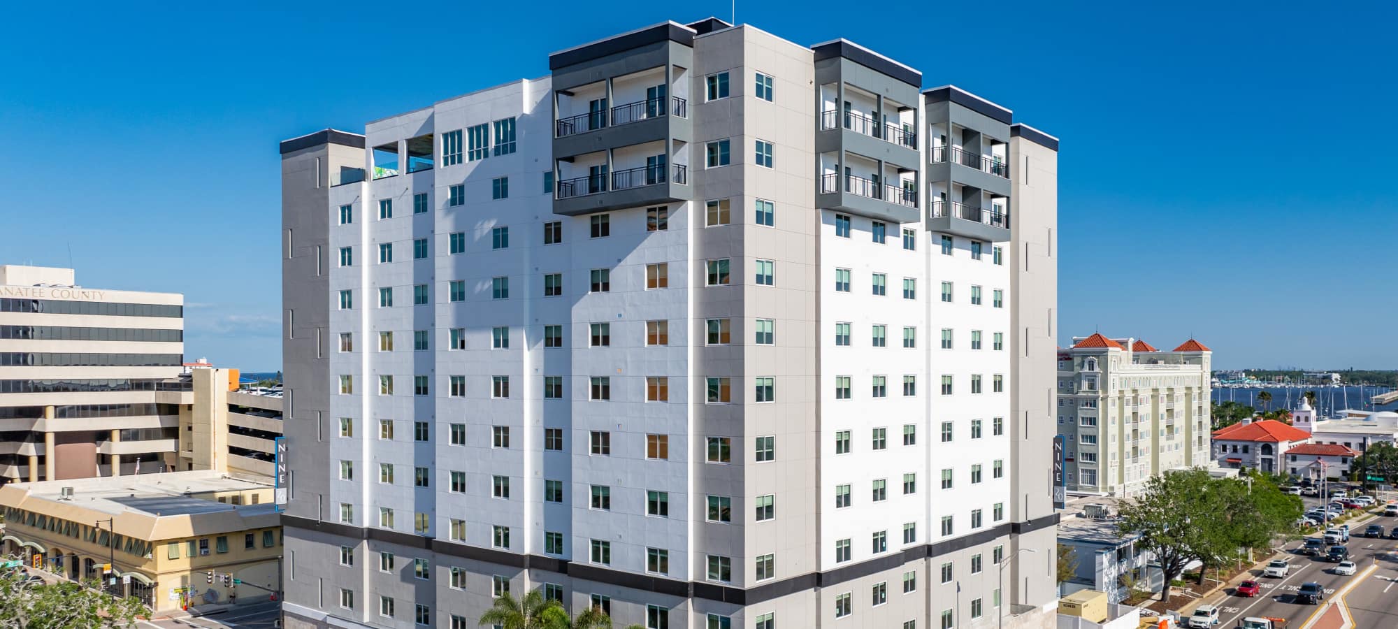 Luxurious apartment building at Nine20 Manatee in Bradenton, Florida