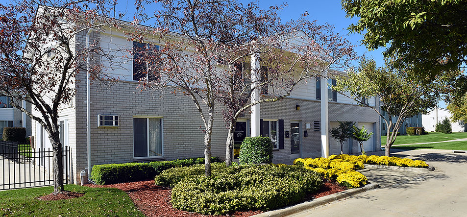 1_lautrec__sterlingpark_dsc_8814_cropped_rgb.jpg