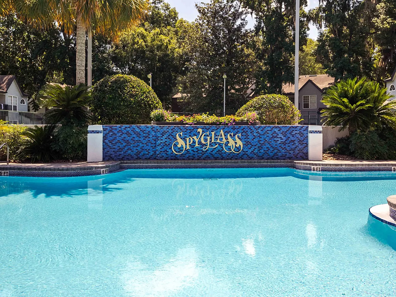 Spyglass Apartments photo